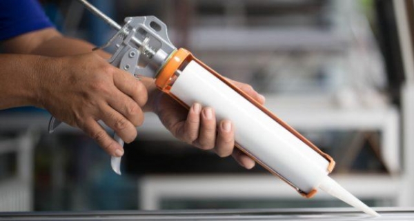 Как правильно пользоваться жидкими гвоздями Как правильно пользоваться жидкими гвоздями