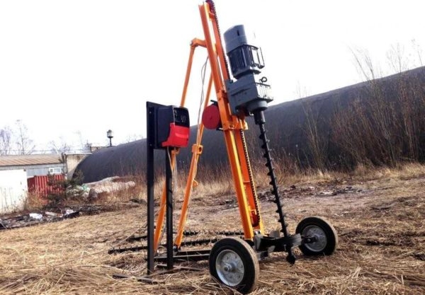 Самодельные буровые установки