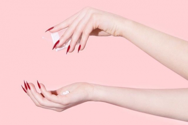 Что делать, если у вас сломался ноготь? Что делать, если у вас сломался ноготь?