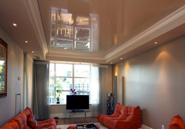 Интерьер маленькой комнаты своими руками