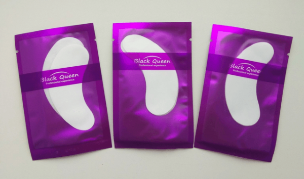 Как правильно клеить патчи под глаза при наращивании ресниц Как правильно клеить патчи под глаза при наращивании ресниц