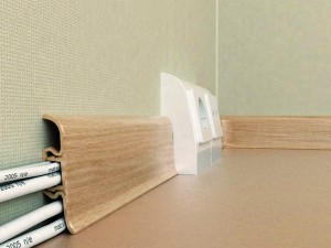 Вам нравится напольный плинтус ПВХ – поговорим о нём подробнее Вам нравится напольный плинтус ПВХ – поговорим о нём подробнее