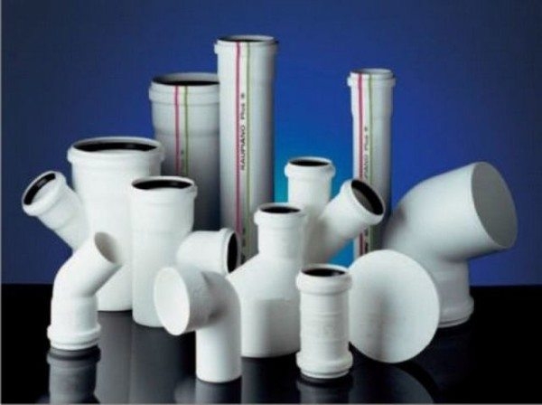 Вентиляция канализации в частных домах