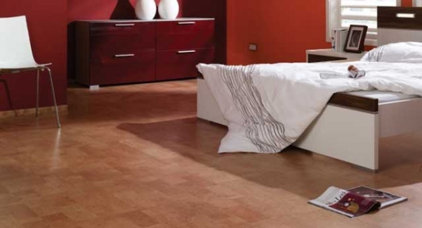 Пробковый ламинат: конструктивные особенности, преимущества, нюансы монтажа Пробковый ламинат: конструктивные особенности, преимущества, нюансы монтажа