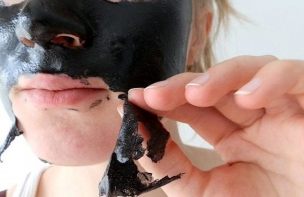 Как сделать маску из клея ПВА и активированного угля Как сделать маску из клея ПВА и активированного угля