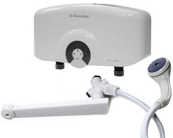 Какой водонагреватель лучше – проточный или накопительный