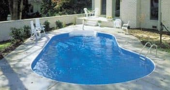 Таблетки для бассейна – отличное решение, чтобы не цвела вода