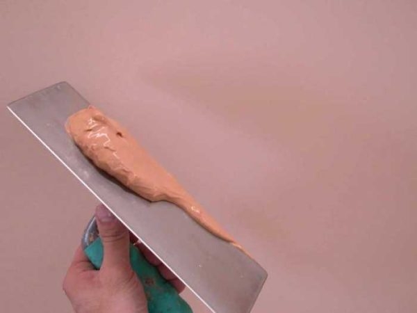 Как нанести венецианскую мраморную штукатурку своими руками