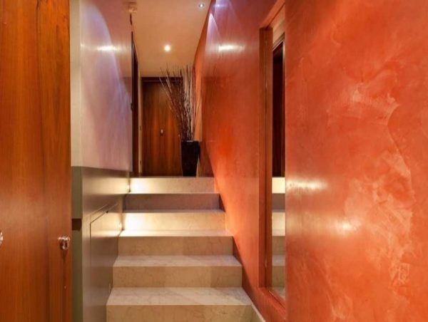 Как нанести венецианскую мраморную штукатурку своими руками