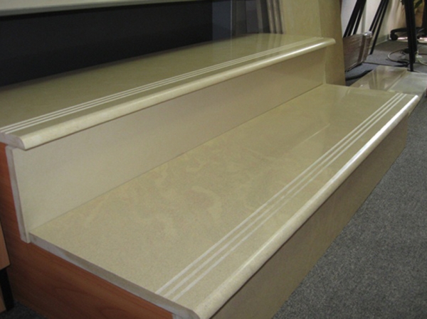 Почему не стоит отделывать плиткой ступени крыльца