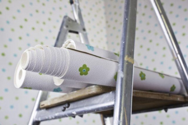 Пошаговая инструкция поклейки бумажных обоев Пошаговая инструкция поклейки бумажных обоев