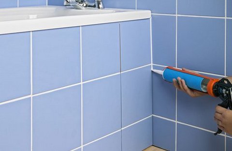 Какой герметик лучше выбрать для ванной  &mdash; виды средств и популярные бренды