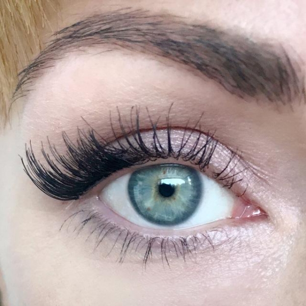 Как правильно клеить магнитные ресницы