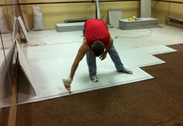 Сухая стяжка пола: все ее преимущества Сухая стяжка пола: все ее преимущества