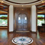 Использование витражей в современном интерьере