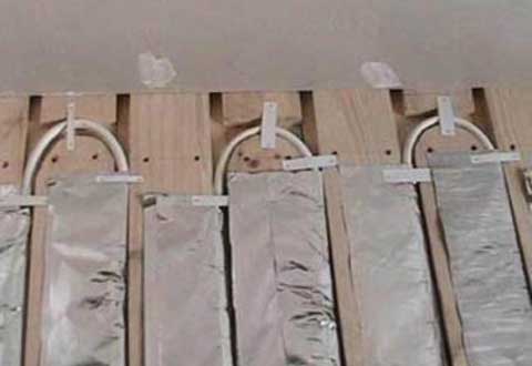 Теплый пол на деревянный пол: возможные варианты устройства Теплый пол на деревянный пол: возможные варианты устройства