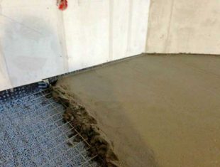 Выравнивающее покрытие для звукоизоляции Шумопласт: технология укладки