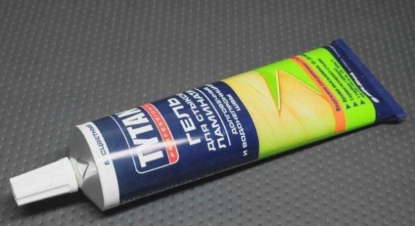 Выбор подходящего герметика для ламината Выбор подходящего герметика для ламината