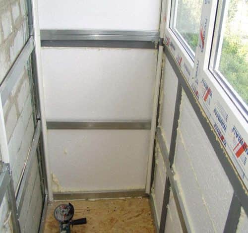 Внутренняя отделка и утепление балкона Внутренняя отделка и утепление балкона