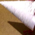 Как сделать новогоднюю елку из ниток и клея своими руками Как сделать новогоднюю елку из ниток и клея своими руками