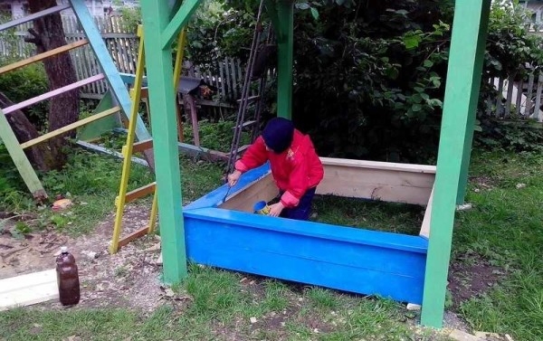 Игровой домик для детей: пошаговые фото, схемы, чертежи Игровой домик для детей: пошаговые фото, схемы, чертежи