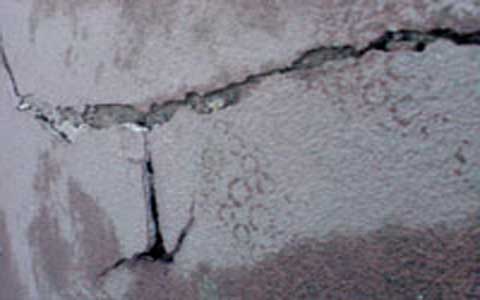 Ремонт наливных полов: что делать при выявлении дефектов