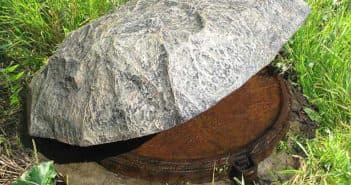 Как сделать лебедя из автомобильной покрышки для украшения сада