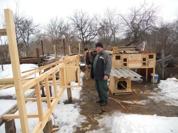 Как сделать крольчатник Как сделать крольчатник