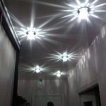 Как разместить светильники на потолке