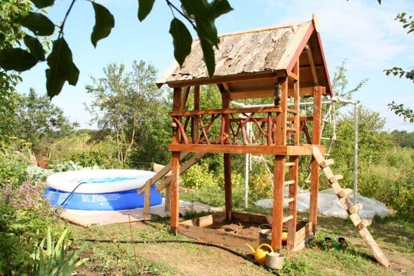 Как сделать детскую площадку самостоятельно: 70 фото реальных построек Как сделать детскую площадку самостоятельно: 70 фото реальных построек