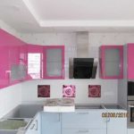 С чем и как сочетать цвет фуксия при оформлении интерьера