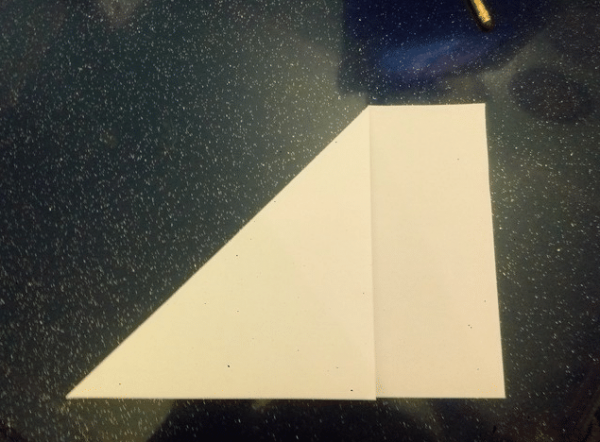 Как правильно сделать снежинки из бумаги и приклеить их на окно