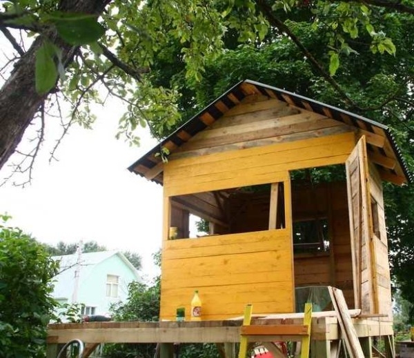 Игровой домик для детей: пошаговые фото, схемы, чертежи Игровой домик для детей: пошаговые фото, схемы, чертежи