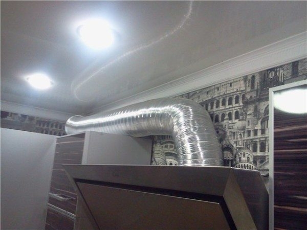 Как сделать вентиляцию на кухне самостоятельно