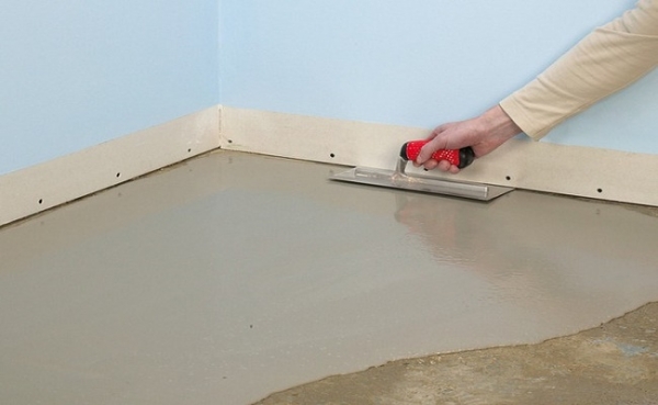 Сухие смеси для выравнивания пола: виды и приготовление самовыравнивающейся смеси