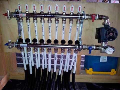 Гребенка для теплого пола – важный элемент системы обогрева Гребенка для теплого пола – важный элемент системы обогрева