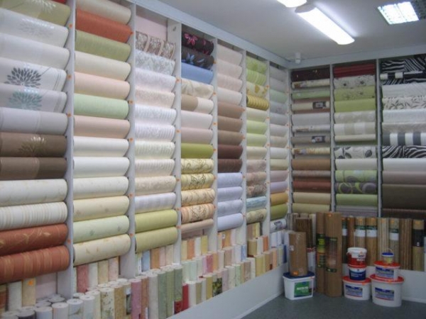 Как правильно клеить обои шелкография