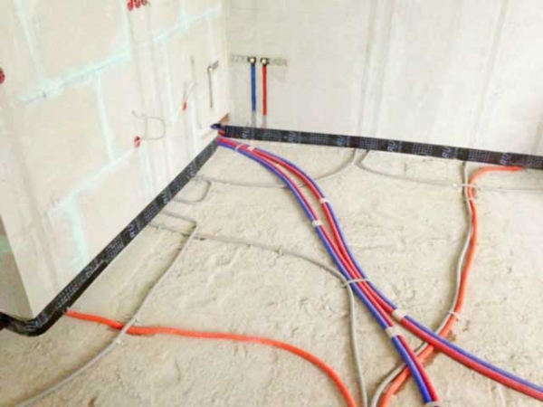 Выравнивающее покрытие для звукоизоляции Шумопласт: технология укладки