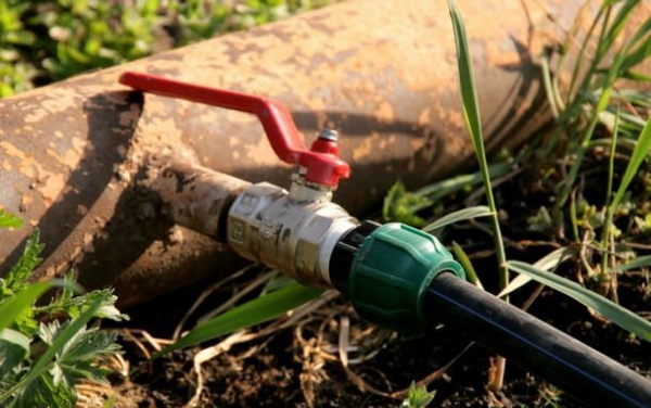 Система полива на даче из пластиковых труб