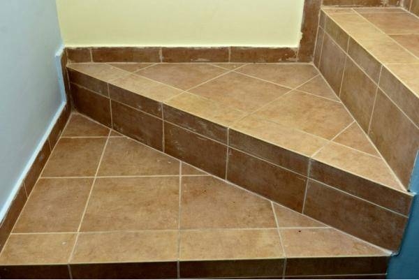 Почему не стоит отделывать плиткой ступени крыльца