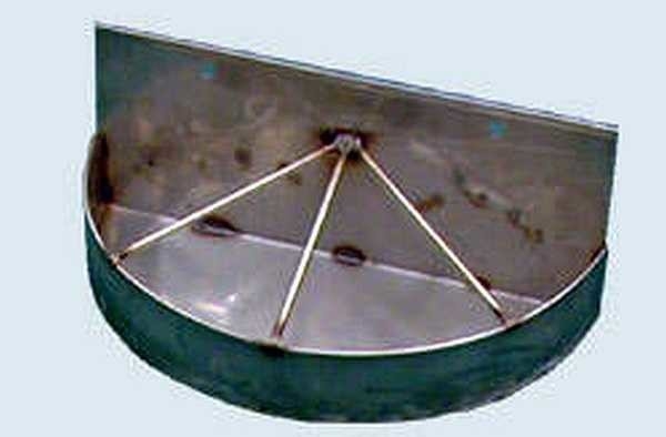 Курятник внутри: что необходимо и как сделать Курятник внутри: что необходимо и как сделать