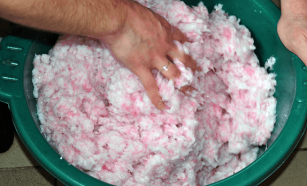 Как следует клеить жидкие обои на разные поверхности Как следует клеить жидкие обои на разные поверхности