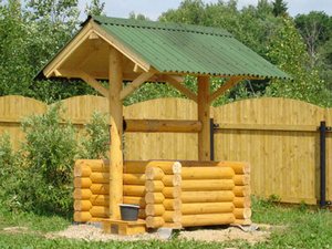 Колодец или скважина — плюсы и минусы в частном доме и на даче Колодец или скважина — плюсы и минусы в частном доме и на даче