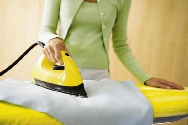 Как вывести супер клей «Момент» с одежды