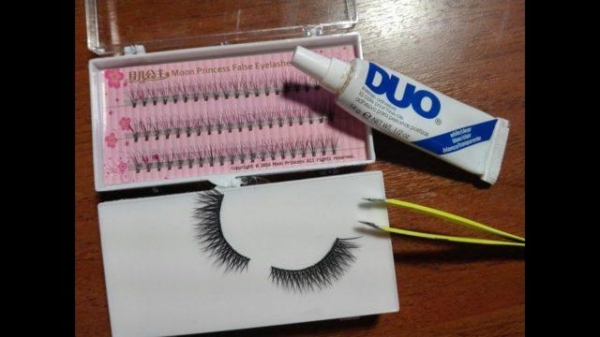 Как правильно наклеить накладные ресницы