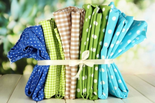 Какой клей подойдет для ткани Какой клей подойдет для ткани