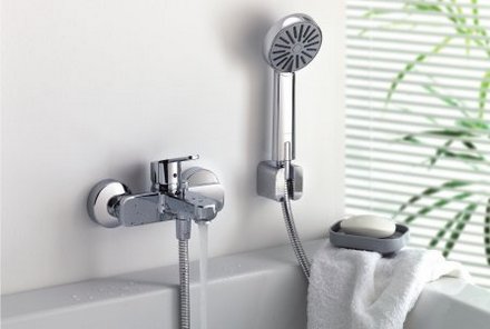 Как выбрать смеситель для ванной с душем и какой лучше Как выбрать смеситель для ванной с душем и какой лучше