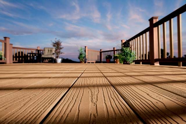 Композитная доска для террасы: преимущества использования Композитная доска для террасы: преимущества использования