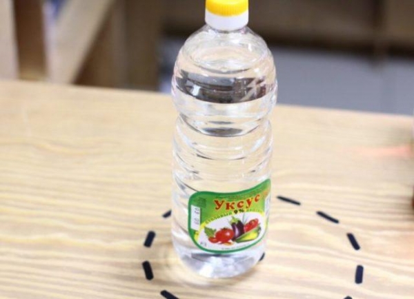 Доступные средства для оттирания монтажной пены с линолеума