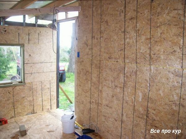 Большой курятник из целых поддонов своими руками Большой курятник из целых поддонов своими руками